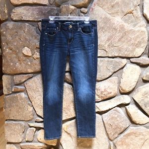 American Eagle skinny jeans